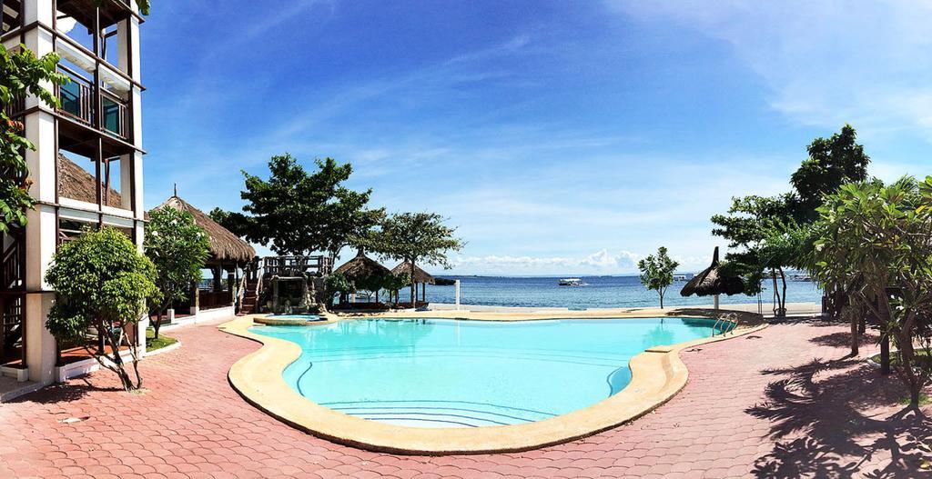 Blue Garden Resort Lapu-Lapu City Exterior photo