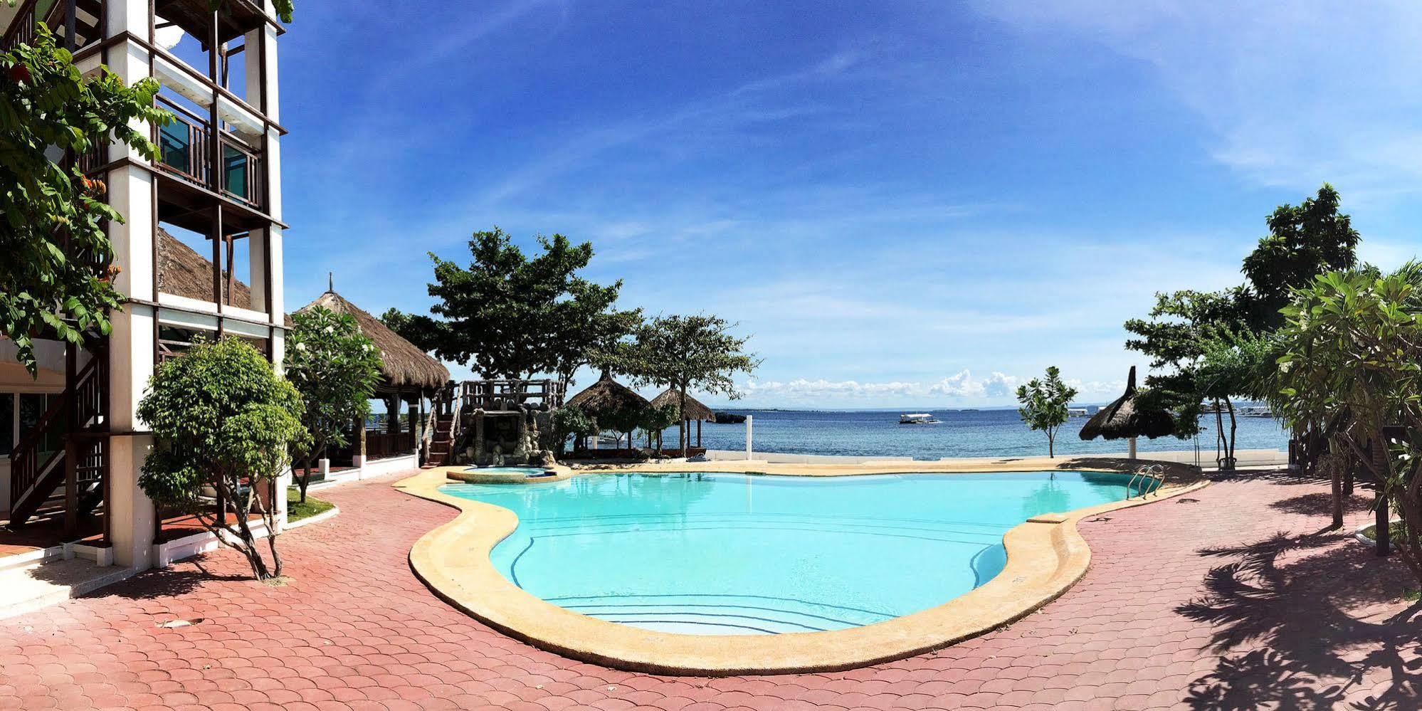 Blue Garden Resort Lapu-Lapu City Exterior photo